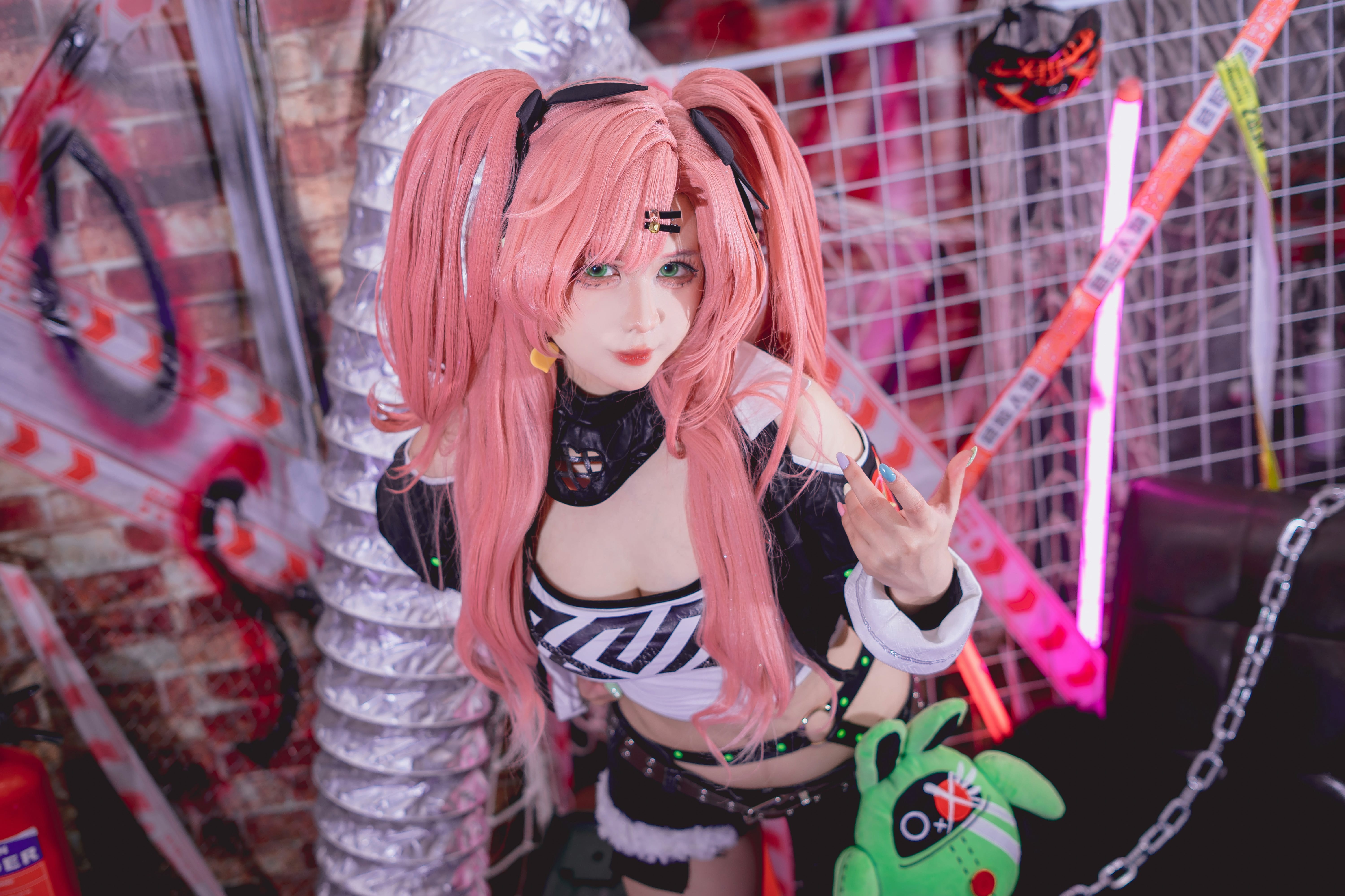 Pyon - NO.03 Nicole Demara [52P-193MB]